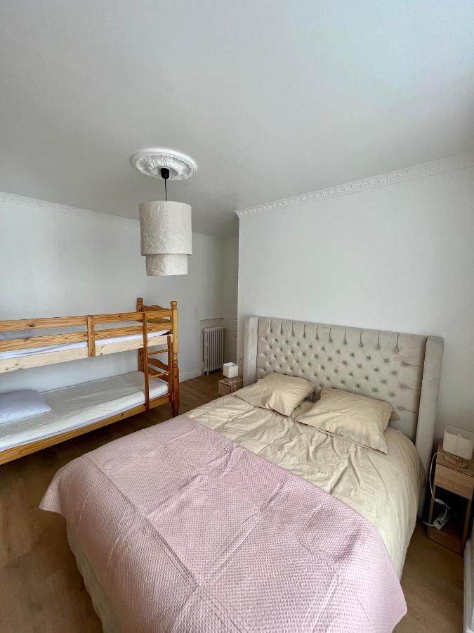 Appartement De Luxe Avec Fresque, Hyper Centre Et Parking Sure Фонтенбло Экстерьер фото