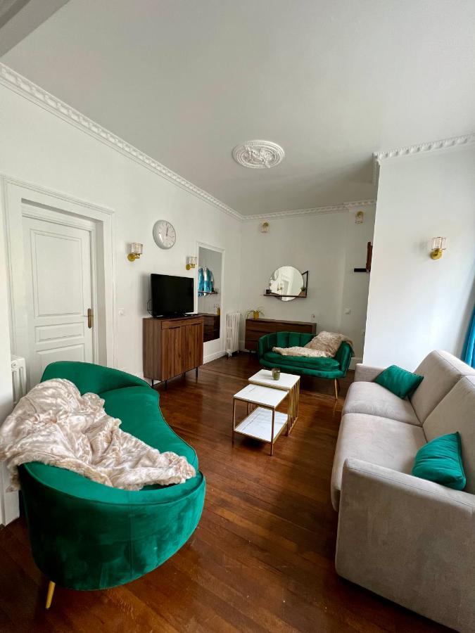 Appartement De Luxe Avec Fresque, Hyper Centre Et Parking Sure Фонтенбло Экстерьер фото